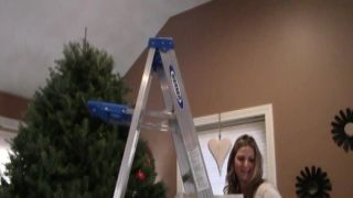 HouseWifeKelly - Fucking around the Christmas Tree